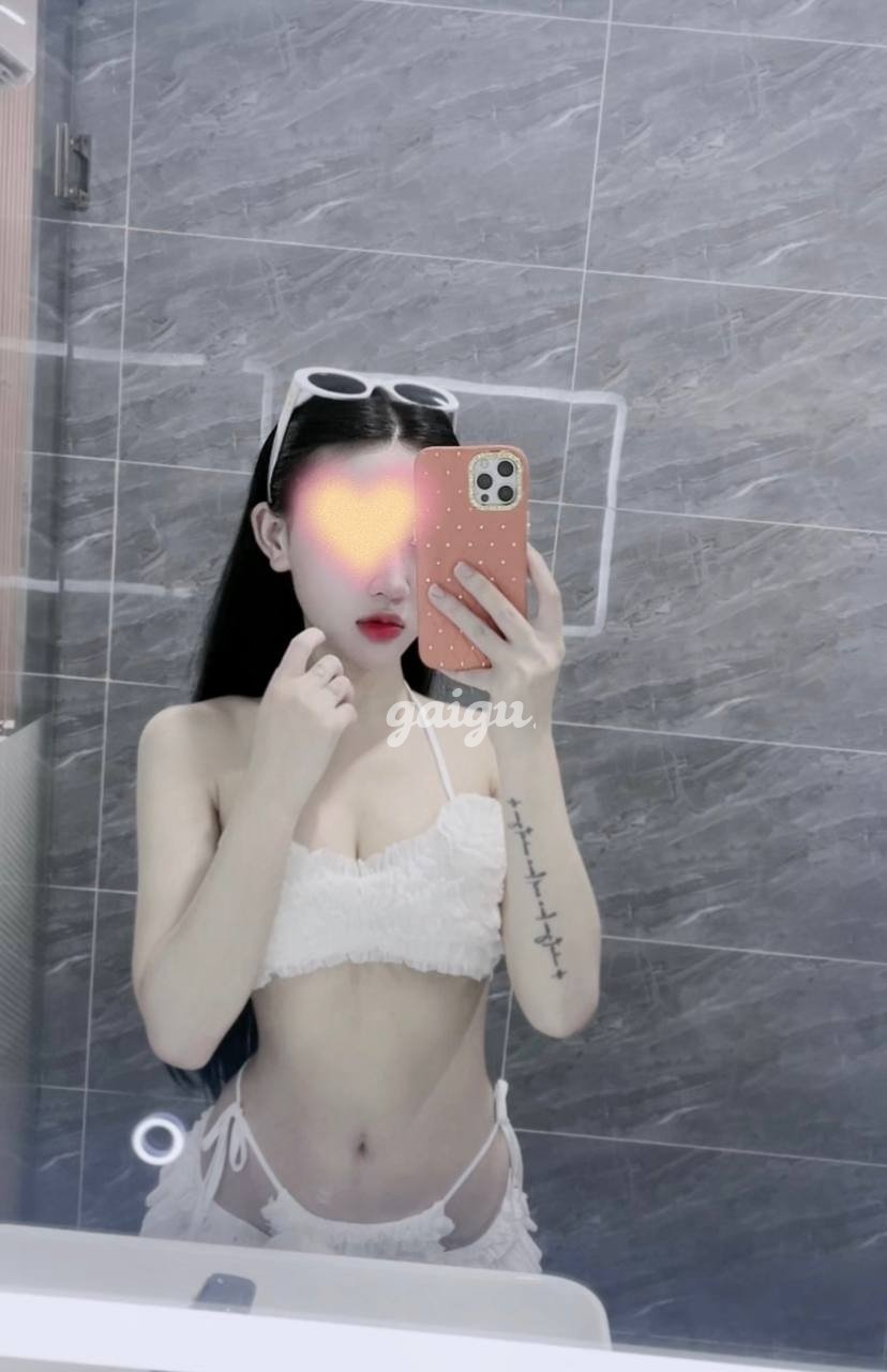 ☆ Phương Thảo 2k5 ☆ Sexy quyến rũ – teen dáng cao chân dài – chất ngây ngất