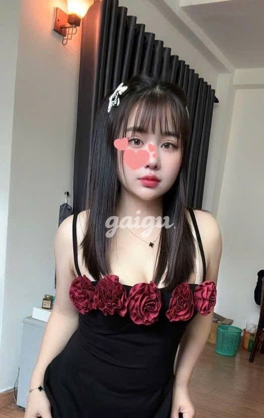 HÀ LAN – MẮT BIẾT, CƯỜI DUYÊN, LÀM ANH XAO XUYẾN