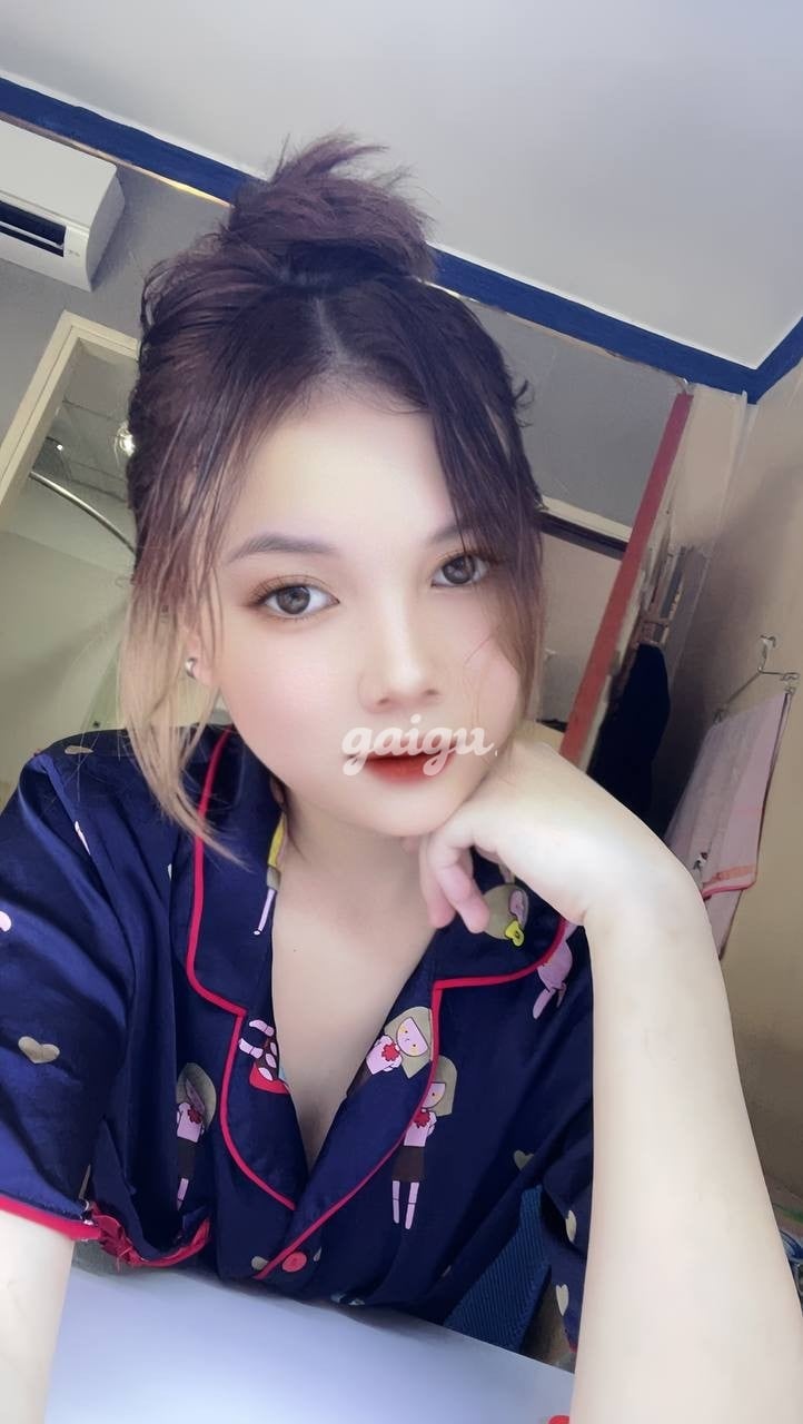 New Linh Nhi Baby Cưng Lắm,Bím Khít,Zú Hồng