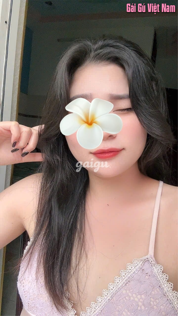 BÉ MY- SIU PHẨM CỰC XINH NON TƠ TỪNG CỌNG LÔNG