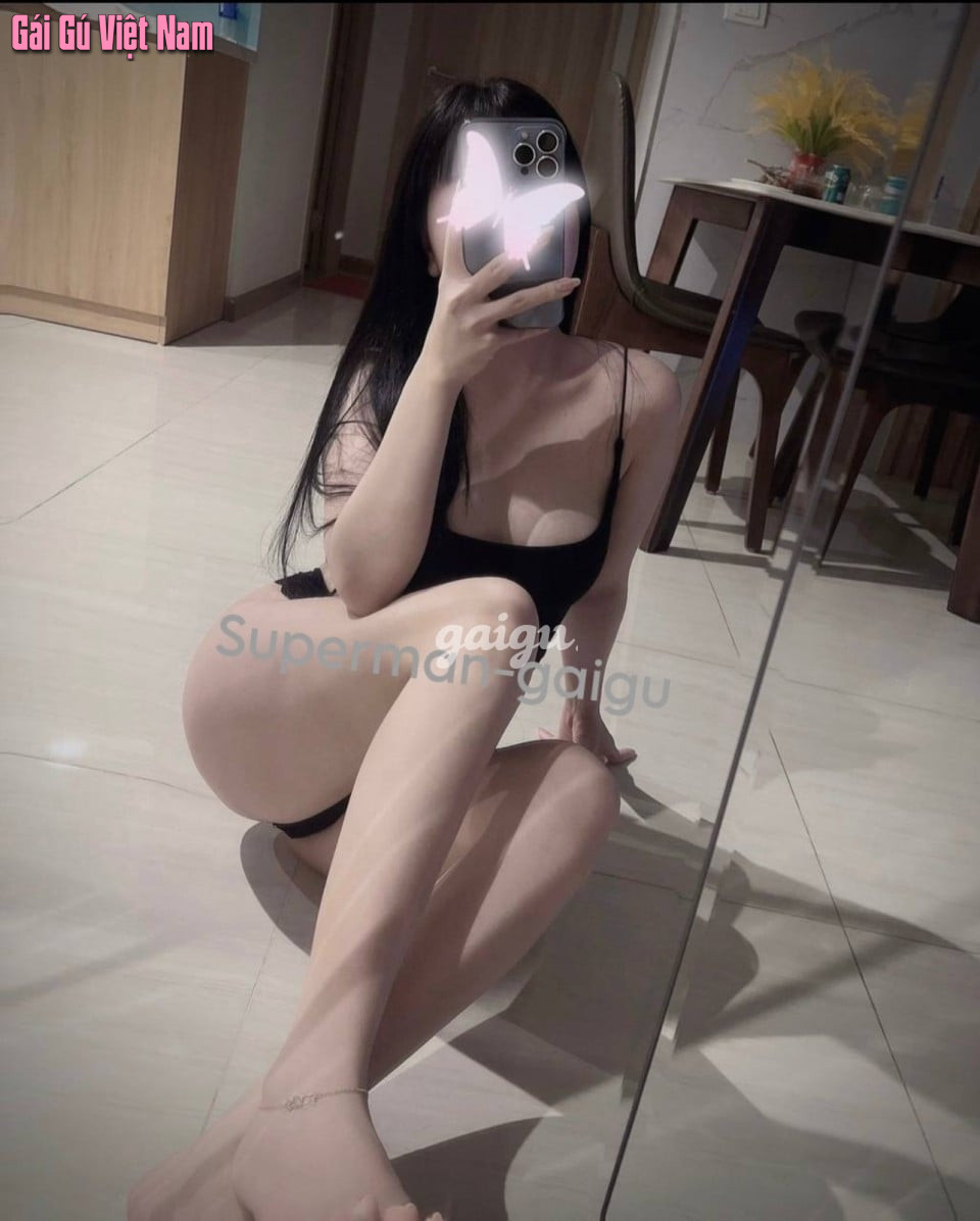 Gái Xinh❤️BẢO BẢO❤️Da Trắng Vú To, Hàng Họ Cực Ngon, Tình Cảm Nhiệt Tình