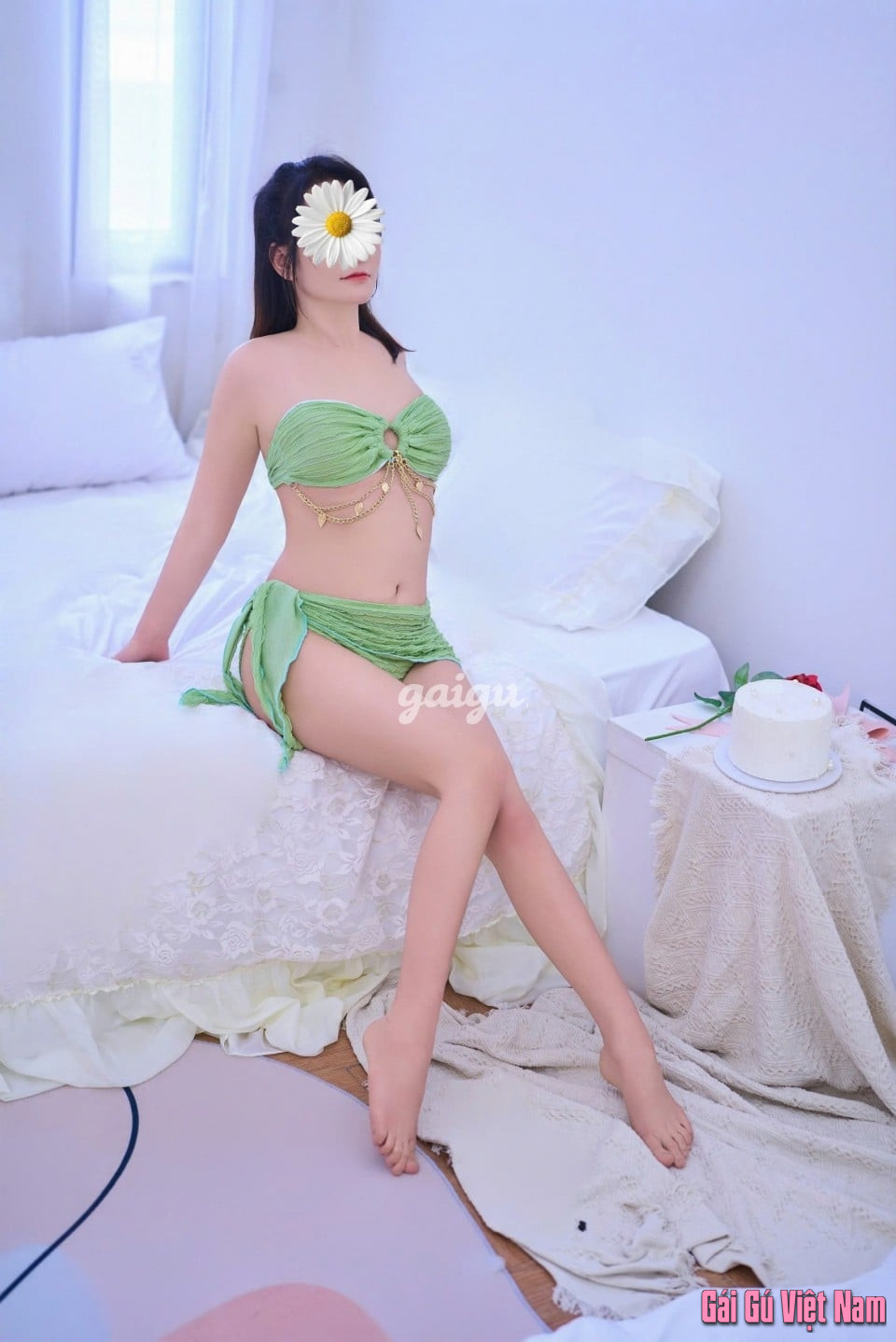Vân Anh _Mặt xinh dáng chuẩn hợp tác mọi tư thế